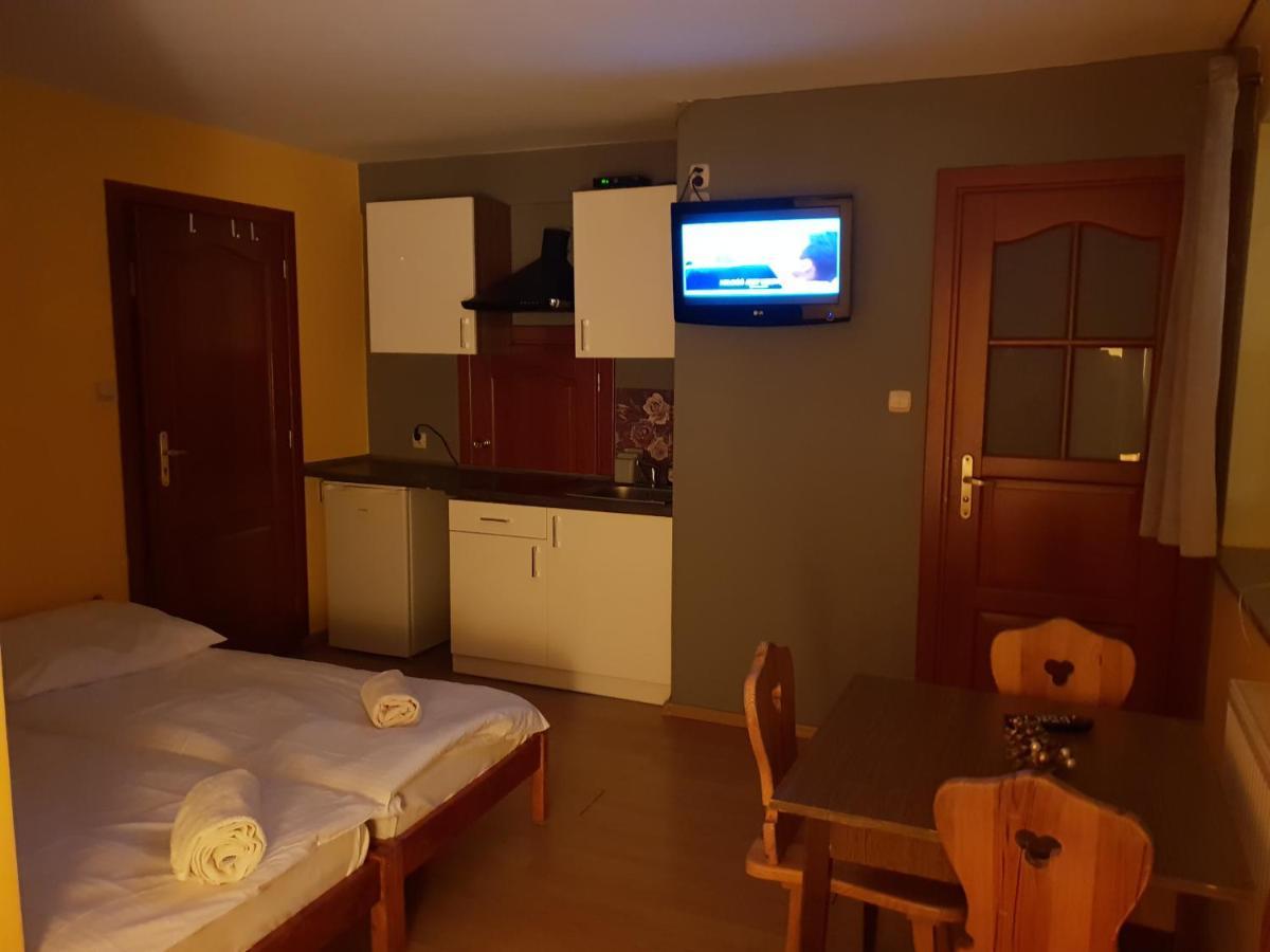 Apartamenty Pokoje U Jacka Zakopane Ngoại thất bức ảnh