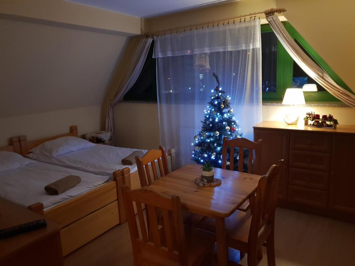Apartamenty Pokoje U Jacka Zakopane Ngoại thất bức ảnh